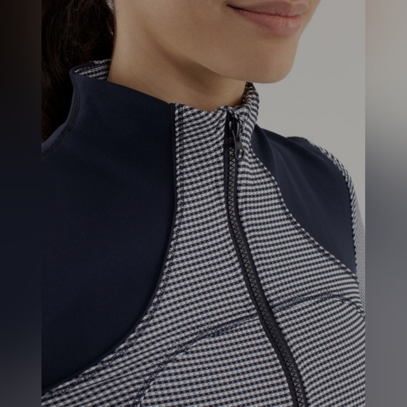 Lululemon Forme Jacket Inkwell - Picture 6 of 16